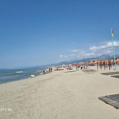 Campeggio Stacaravan La Dolce Viareggio