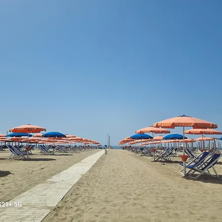 Campeggio Stacaravan La Dolce *
